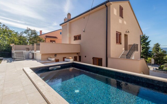 Amazing Home in Dramalj With Wifi and 1 Bedrooms