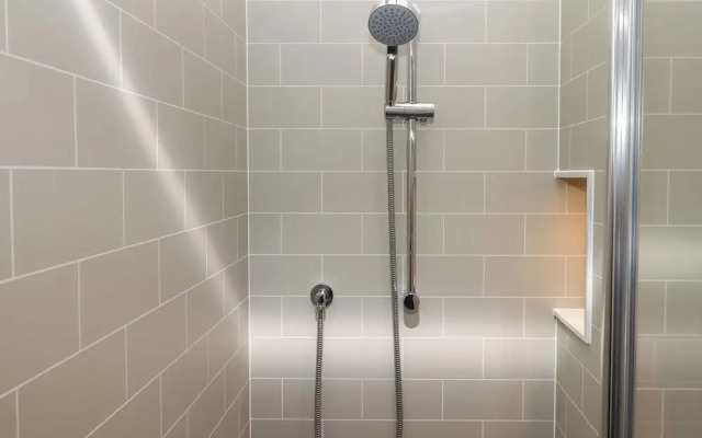 Cherryblossom Cottage