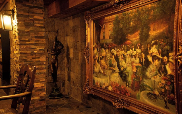 Chateau Connellsville