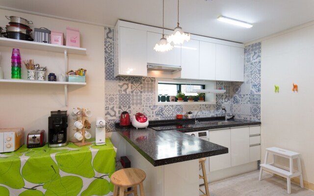 Lian Guesthouse - Hostel