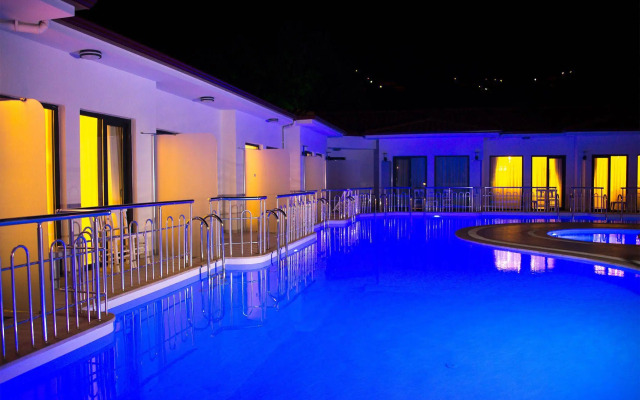 Z Exclusive Hotel and Villas