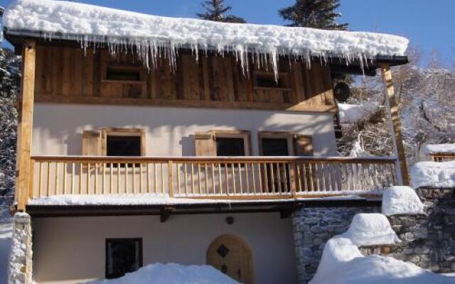 House Chalet typique et chaleureux