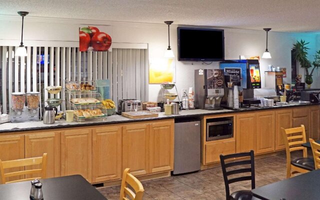 Quality Inn Near Fort Hunter Liggett
