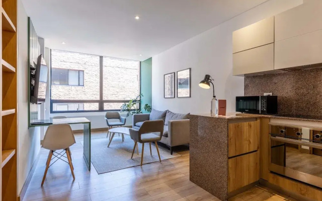 w Stunning 1BR in Chico
