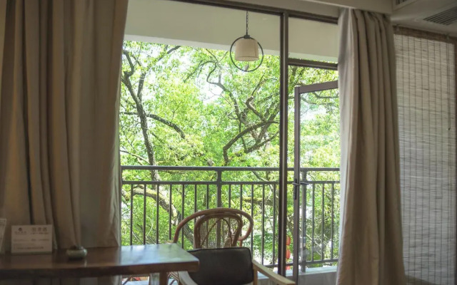 Dongfang Tianshe Resort