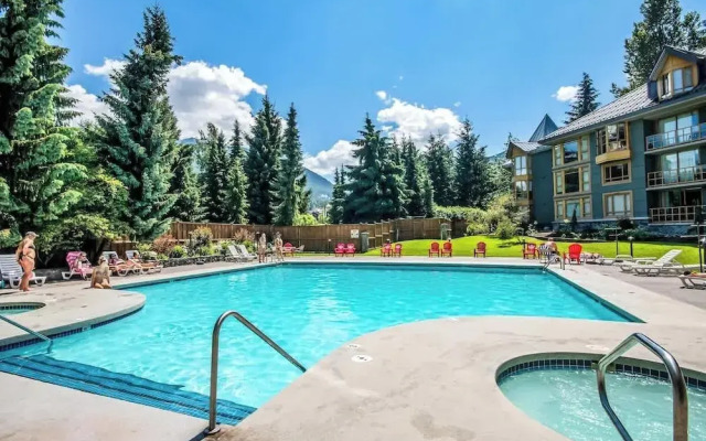 Cascade Lodge - Beautiful One Bedroom Suite 226