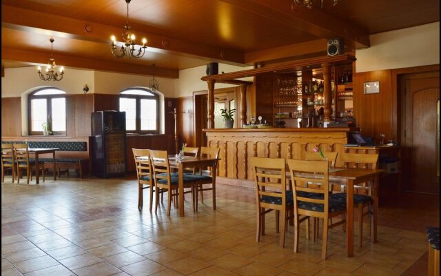 Penzion Starý dvůr