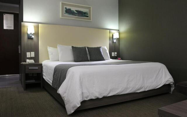 Casa Inn Galerias Celaya