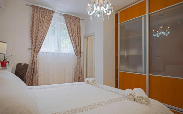 Kaleta garden apartment