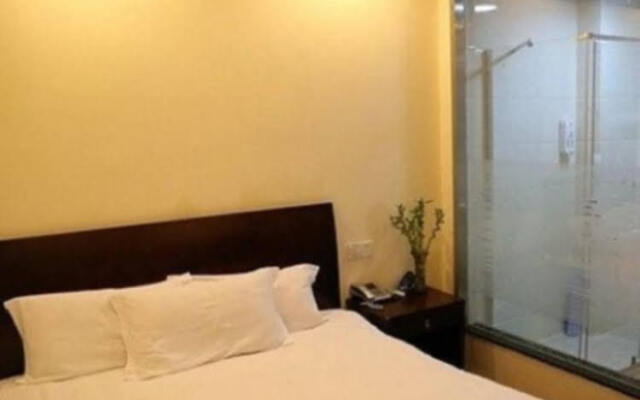 GreenTree Inn JiangSu HuaiAn LianShui Bus Station ZhanQian Square Express Hotel