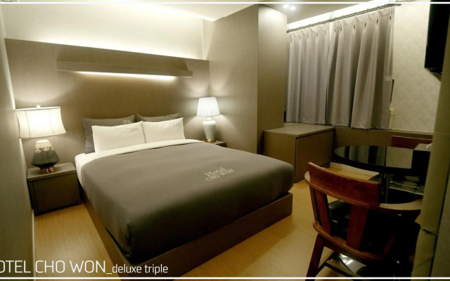 Hotel Chowon