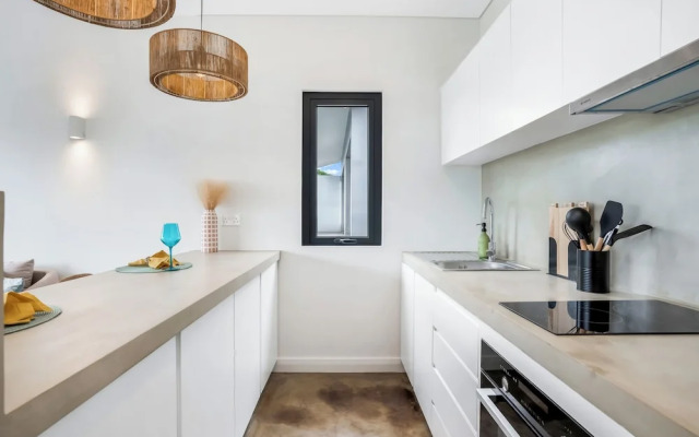 Red Palm Luxury Villas with Private Pools