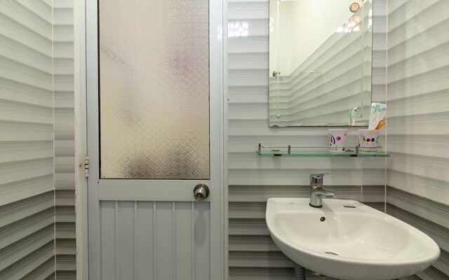 Viet Anh Motel by OYO Rooms