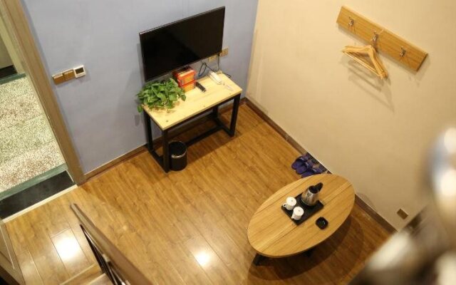 Luoyang Anximen Young Hostel