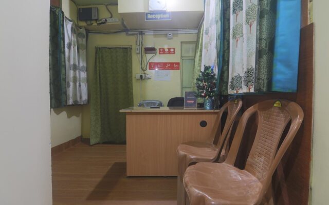OYO 18330 Stay At Jo's Guest House
