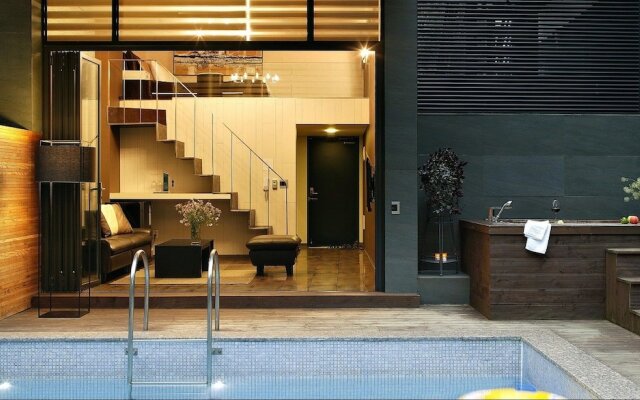 Frame House