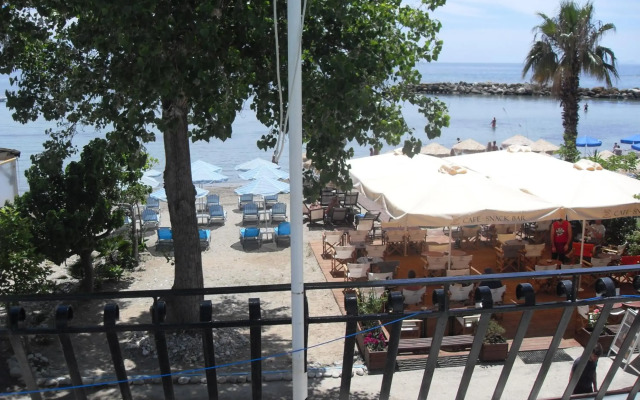 Hercules Seafront Studios