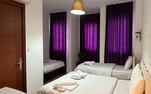 Taksim Soushian Hotel