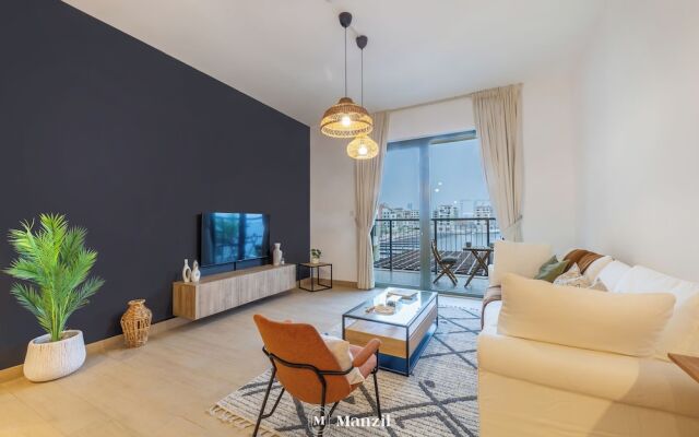 Manzil - 1BR | Near La Mer Beach | Pool & Sea View