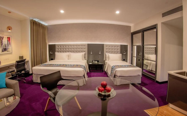 Fairway Colombo - Sri Lanka's First Hotel With Robot Technology