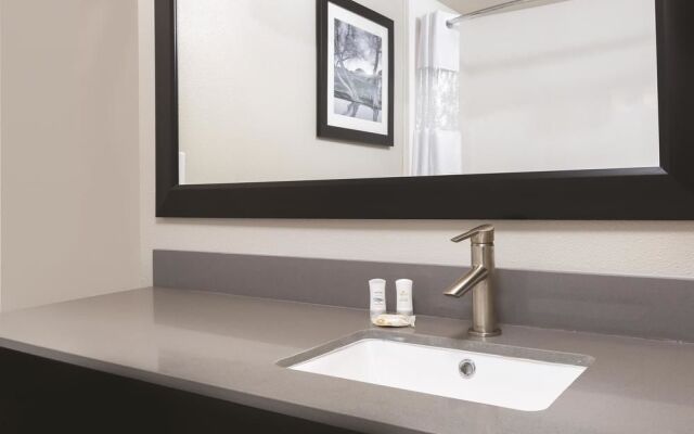 Quality Inn & Suites Napa Valley