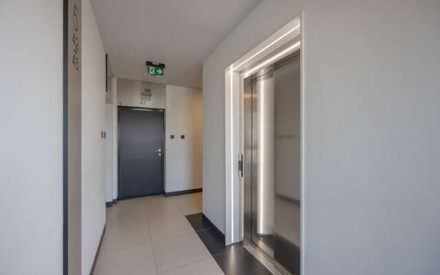Komputerowa Studio Warsaw by Renters