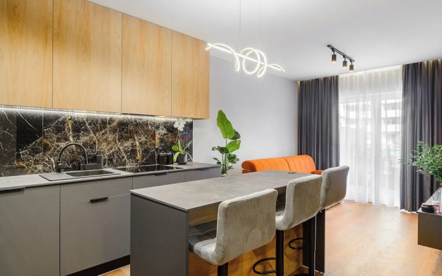 Lumina apart with luxury garden