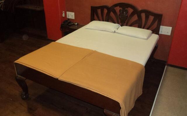 Benazeer Hotel