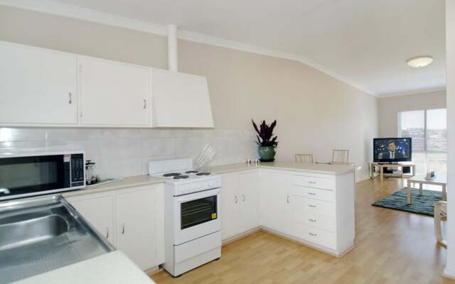 Acacia Holiday & Business Stay