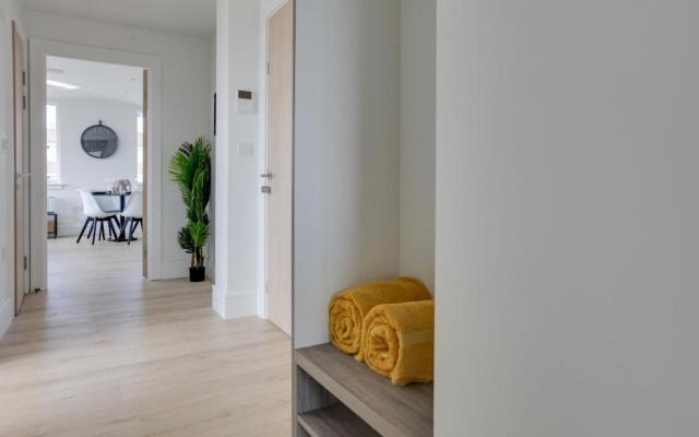 Kings Road Apartments