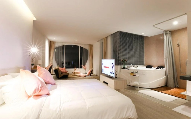 Xitang J Langman Zhenshui Holiday Hotel