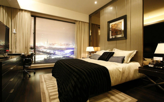 eStay Residence Poly World Trading Center