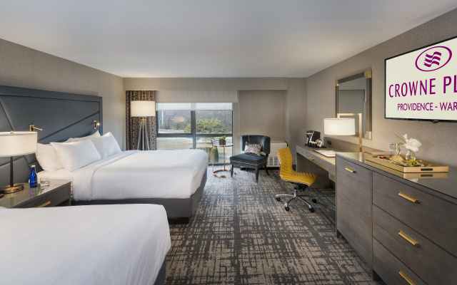 Crowne Plaza Providence-Warwick Airport by IHG
