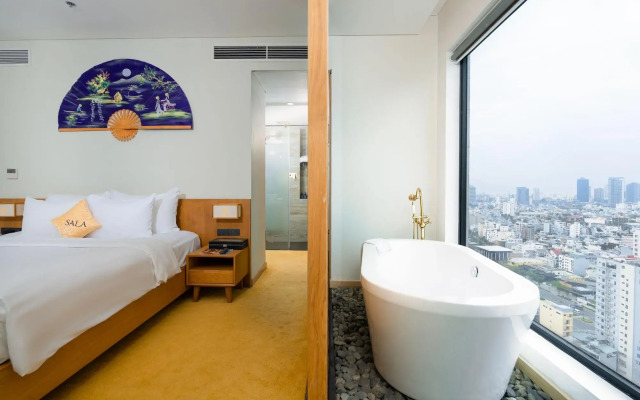 Sala Danang Beach Hotel