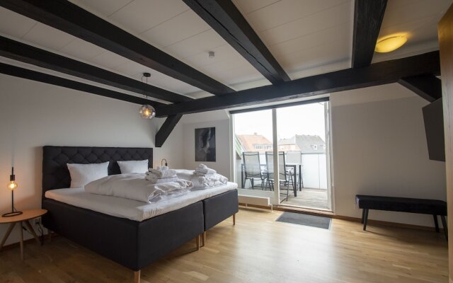 Stylish two floor Deluxe Apartment