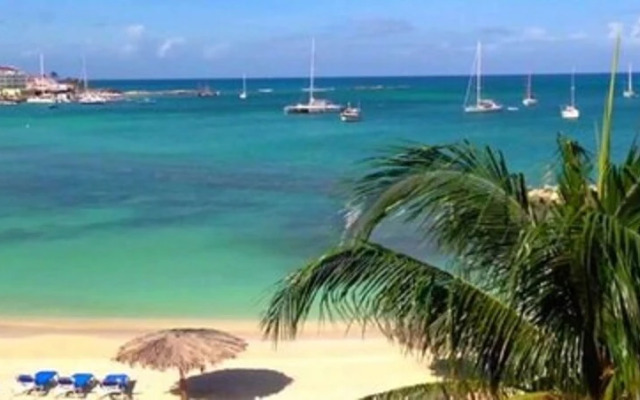 Simpson Bay Suites