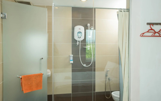 1 Hotel Mahkota Cheras