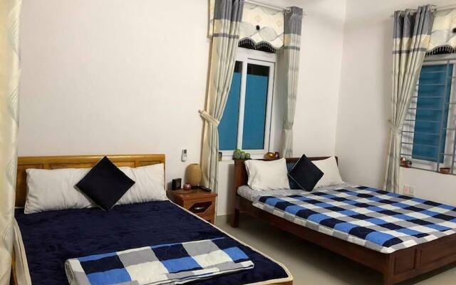 Golden Lantern Tam Thanh Homestay