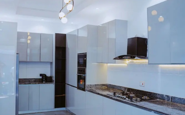 Luxury 4-Bed House in Victoria island Lagos