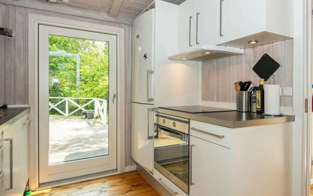 6 Person Holiday Home in Glesborg