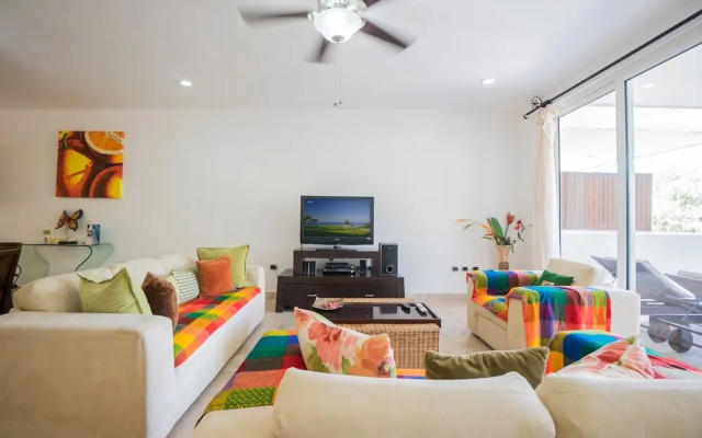 Playa Ge 205 A 2 Bedroom Condo by Redawning