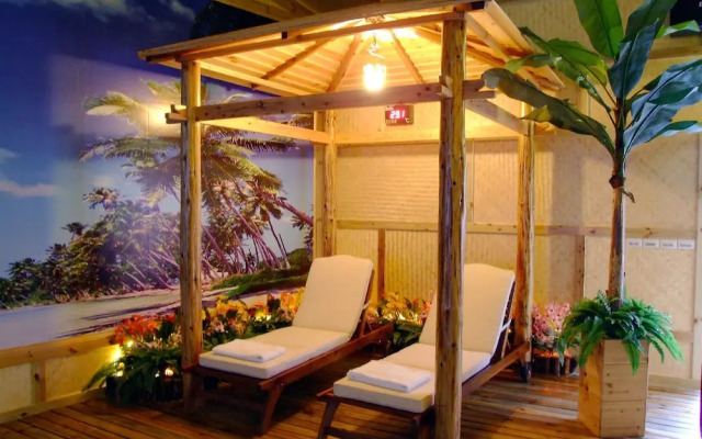 Swan Lake hotel