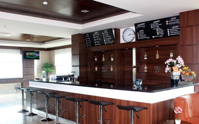 Demelia Hotel