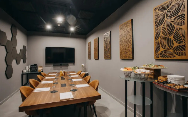 Elements Hotel & SPA