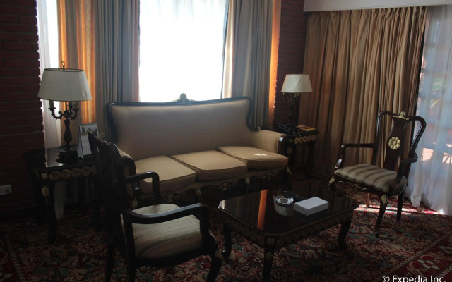 Fort Ilocandia Resort Hotel