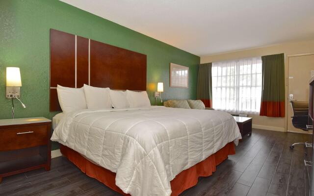 SureStay Hotel by Best Western Sarasota Lido Beach