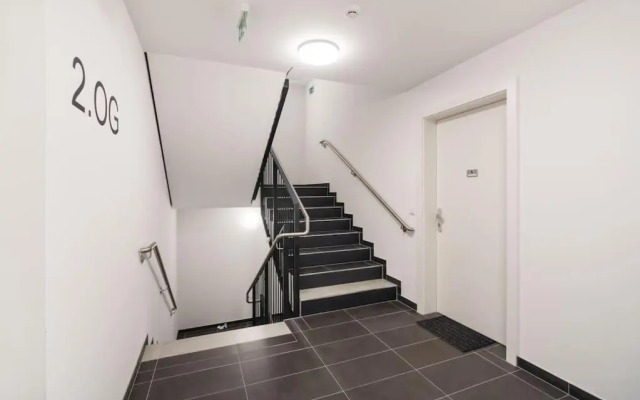 Grüne und zentrale Ruhelage im Neubau mit Balkon