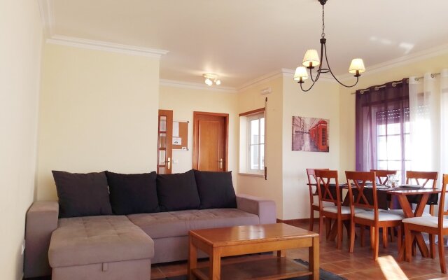 Baluarte Citadino-Baleal Beach Lodge