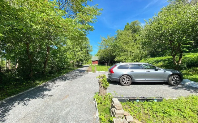 Great Location, Great Price!