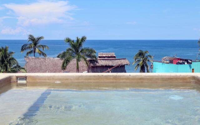 El 55 Sayulita Stylish couple getaway rooftop pool